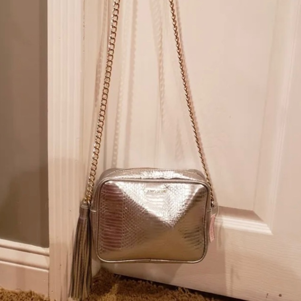 VICTORIA’S SECRET (FASHION SHOW 2016) CROSSBODY BAG WITH PYTHON PATTERN